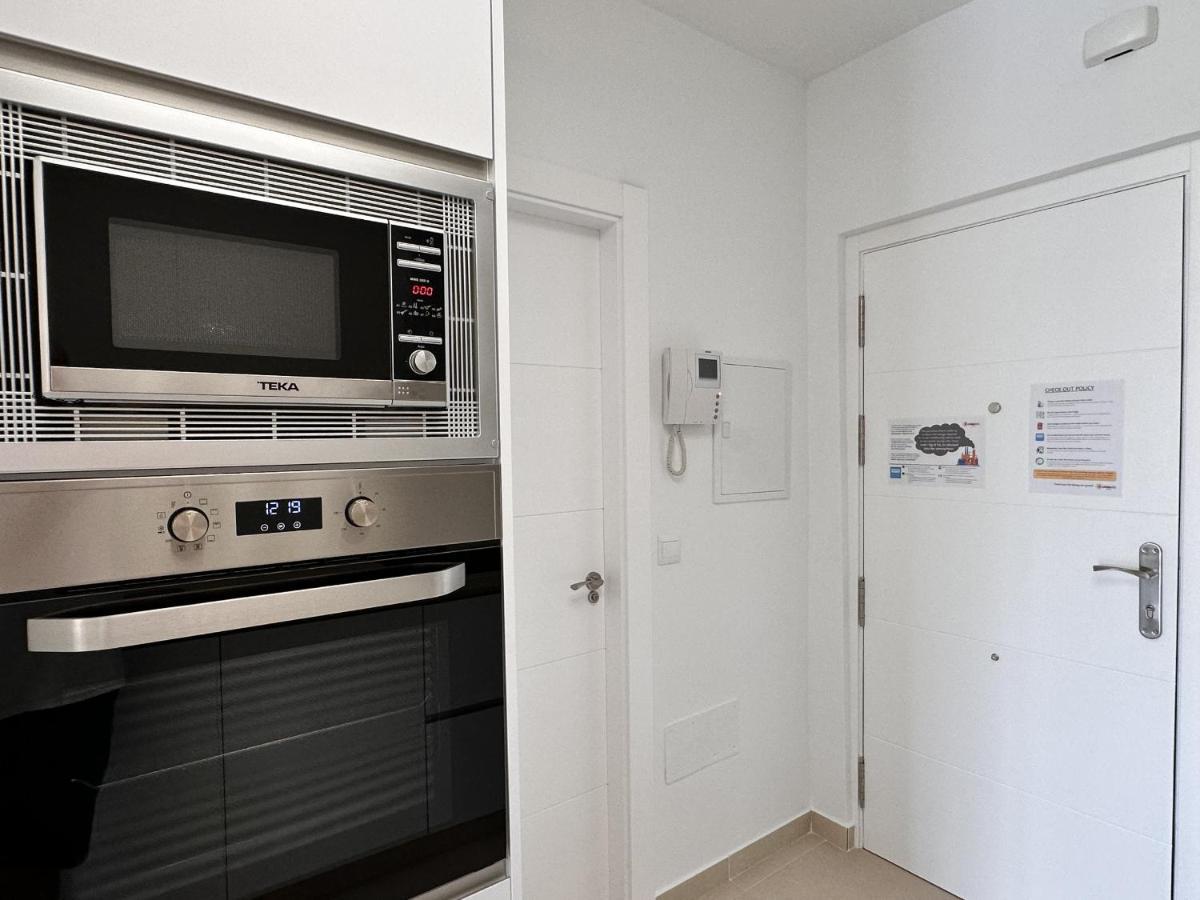 Carabeo 26 Boutique Studio Casasol Нерха Екстер'єр фото